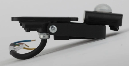 Прожектор LPR-041-2-65K-020 20Вт 1600Лм 6500К датчик движения регулируемый 100x13,т.м. ЭРА в Минске - изображение Изображение: прожектор lpr-041-2-65k-020 20вт 1600лм 6500к датчик движения регулируемый 100x13,т.м. эра в Минске